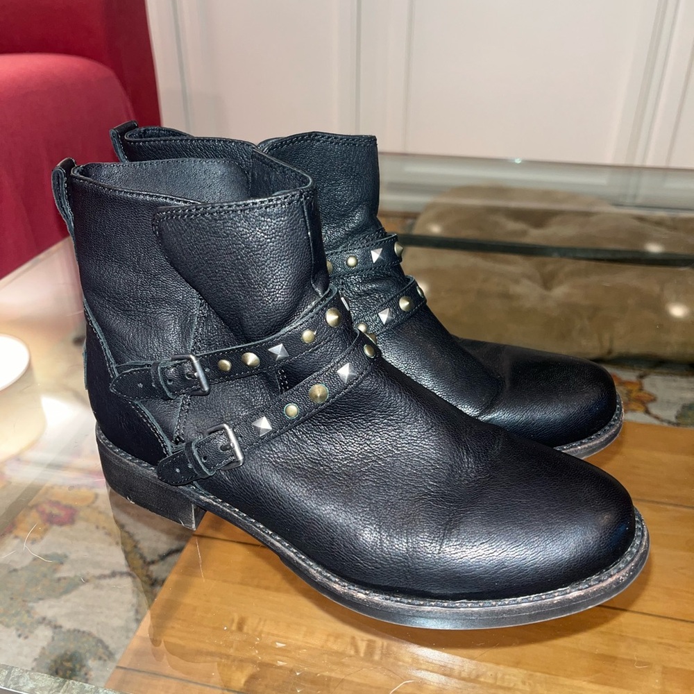 UGG Booties 9